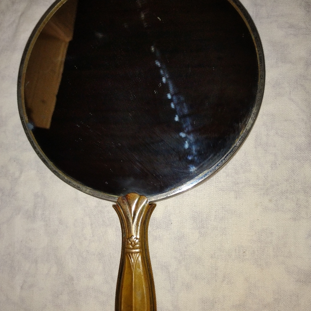 Vintage Hand Held Mirror Beautiful Golden Brassy Color Estate Sale Find - Picture 13 of 15